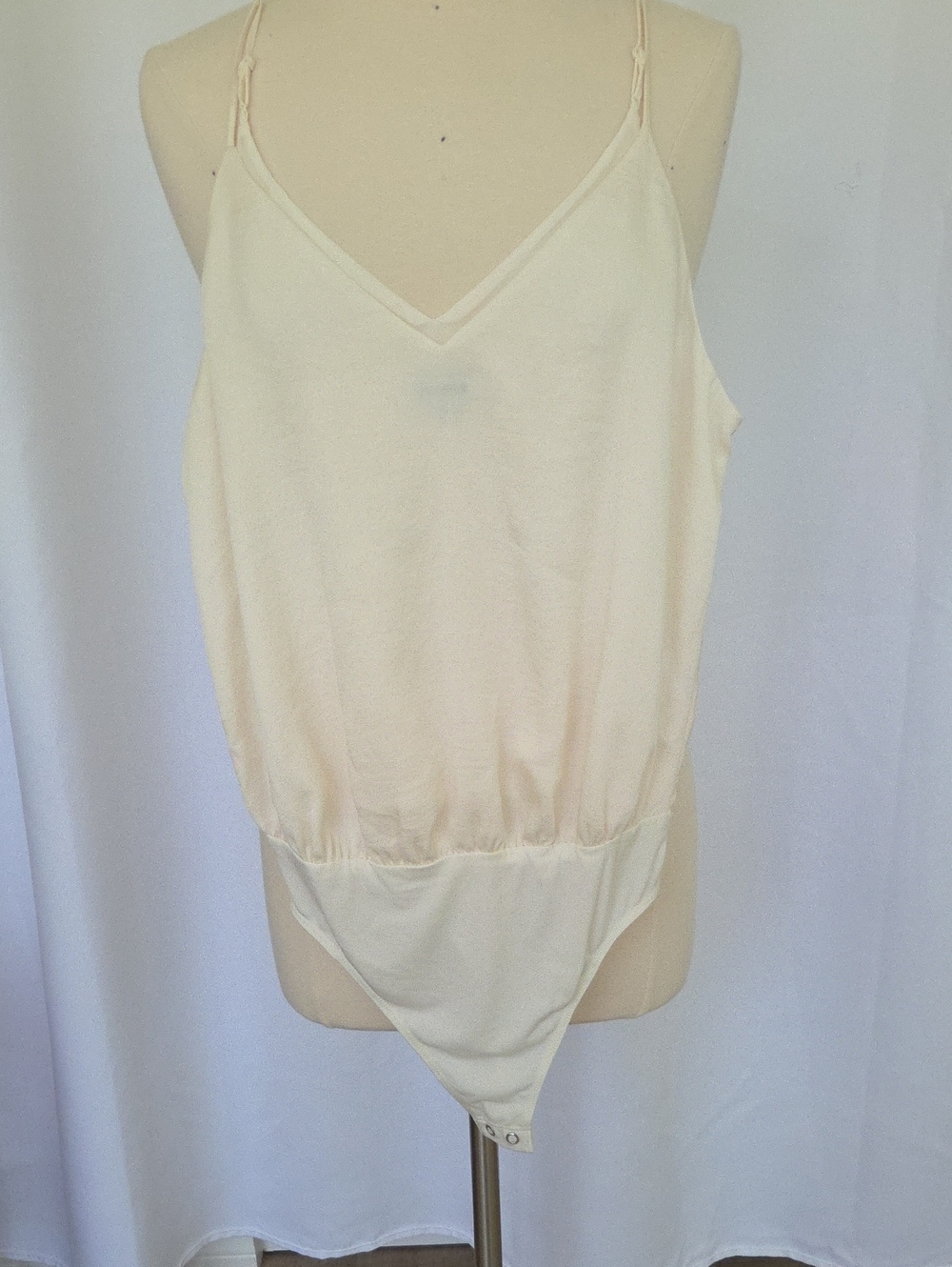 Express Cream V-Neck Sleeveless Bodysuit